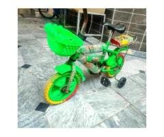 Kids Training Wheel Bicycle in Good Condition