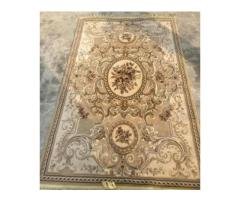 5x7 Irani Carpet – Elegant Good Condition Deal!
