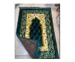 Luxury Velvet Prayer Mat Janamaz at Rs 1,000