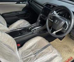 Honda Civic UG 2021 – Automatic