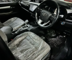 Toyota Revo 2.8 / 2.9 2019 – Automatic