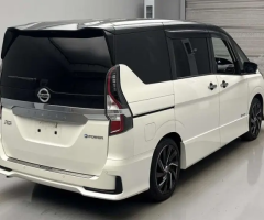 Nissan Serena Highway Star G 2020