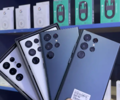 Samsung Galaxy S22 Ultra 5G – 512GB | PTA Approved