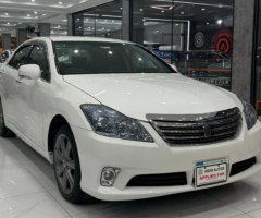 Toyota Crown Royal Saloon 2008