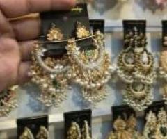 Salesman Needed for Artificial Jewellery Shop