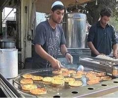 Urgent: Quetta Paratha Maker Needed