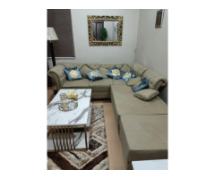 L-Shaped Sofa Set with Central & Side Table – Used