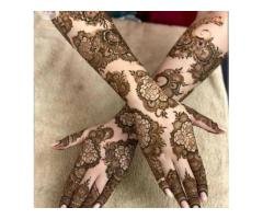 Female Partner for Short-Term Mehndi Stall Business