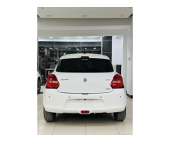 Suzuki Swift GLX 2024 CVT