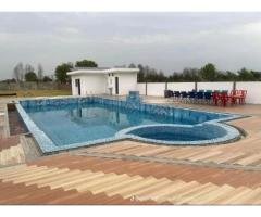 10 Marla Luxury Farmhouse with Swimming Pool