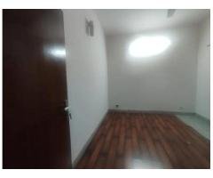 10 Marla Renovated 3-Bedroom House