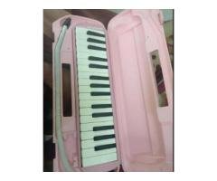 Suzuki 32-Key Melodica (Japan Made)