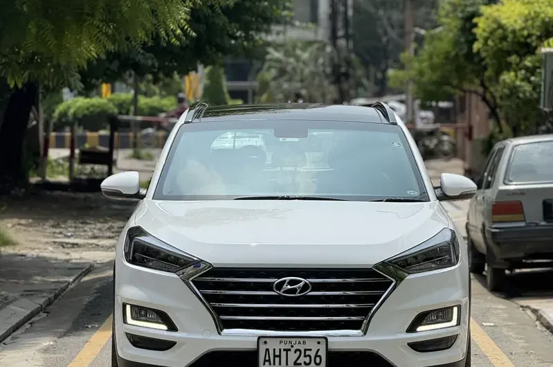 Hyundai Tuscon Awd