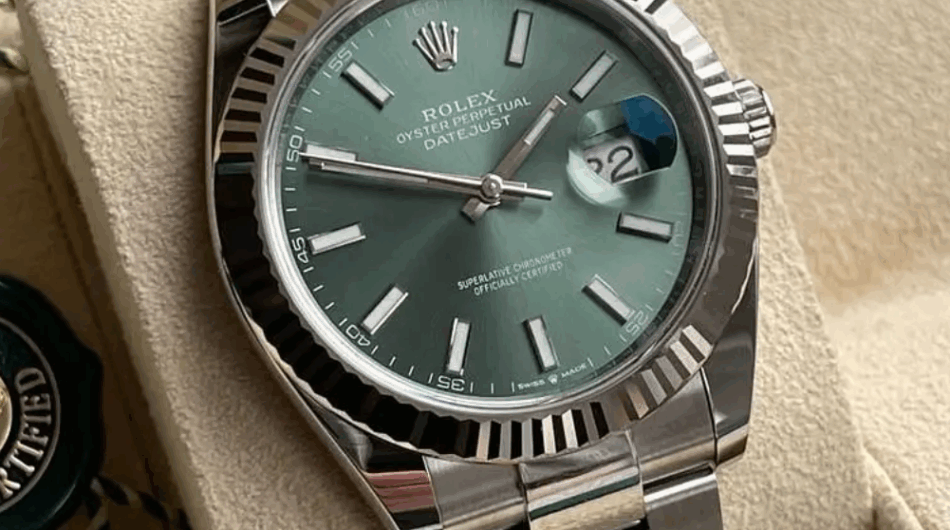 Purchase used Rolex, Omega, Cartier, Hublot & More