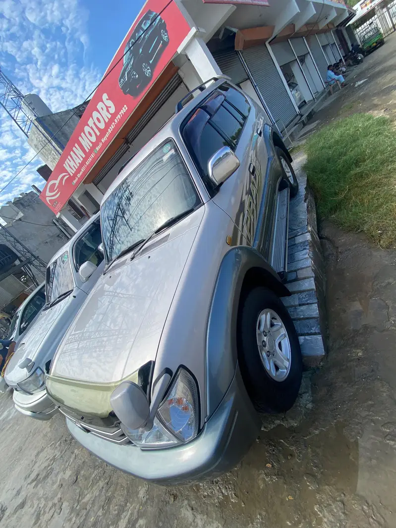 Toyota Prado 1997 – Automatic | White | Sheikh Maltoon Town, Mardan