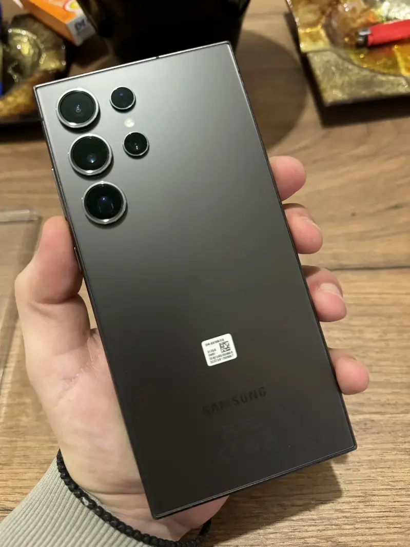 Samsung Galaxy S24 Ultra – Black Titanium | PTA Approved | Excellent Condition