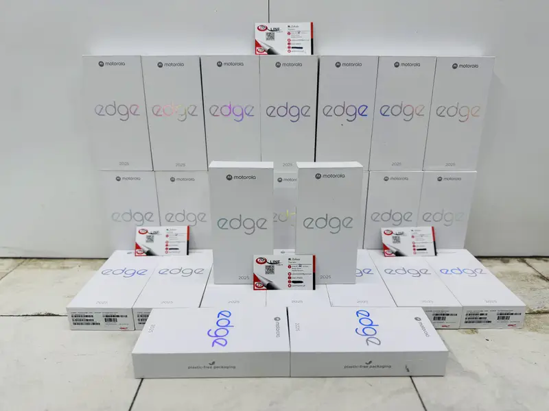 Motorola Edge 2025 – 256GB | 8+8GB RAM | PUBG 60FPS