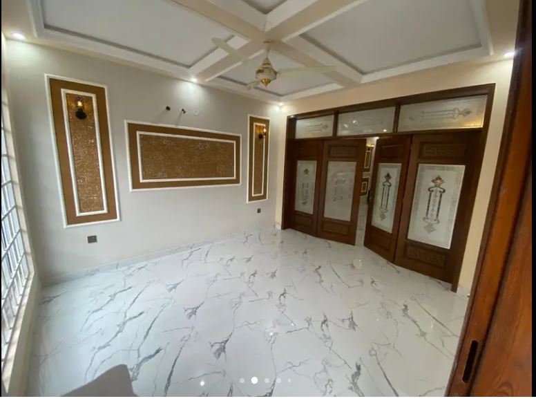 5 Marla Prime Location House for Rent