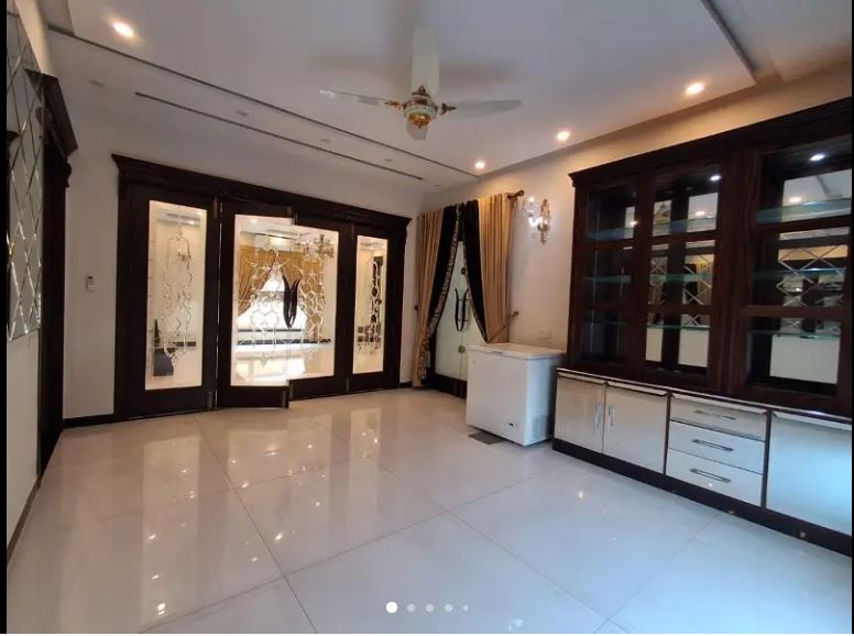 1 Kanal Luxury House for Rent